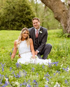 Professional photo. Description is Wedding Photography of Matt and Suzie in an Oxfordshire Village. Keywords of #formal-posed, #wedding, @Matt, @Suzie, groups, posed, wedding day, wedding-groups